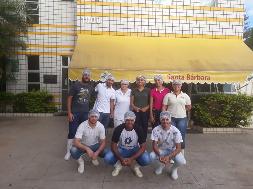 Visita ao Entreposto de Mel e Cera