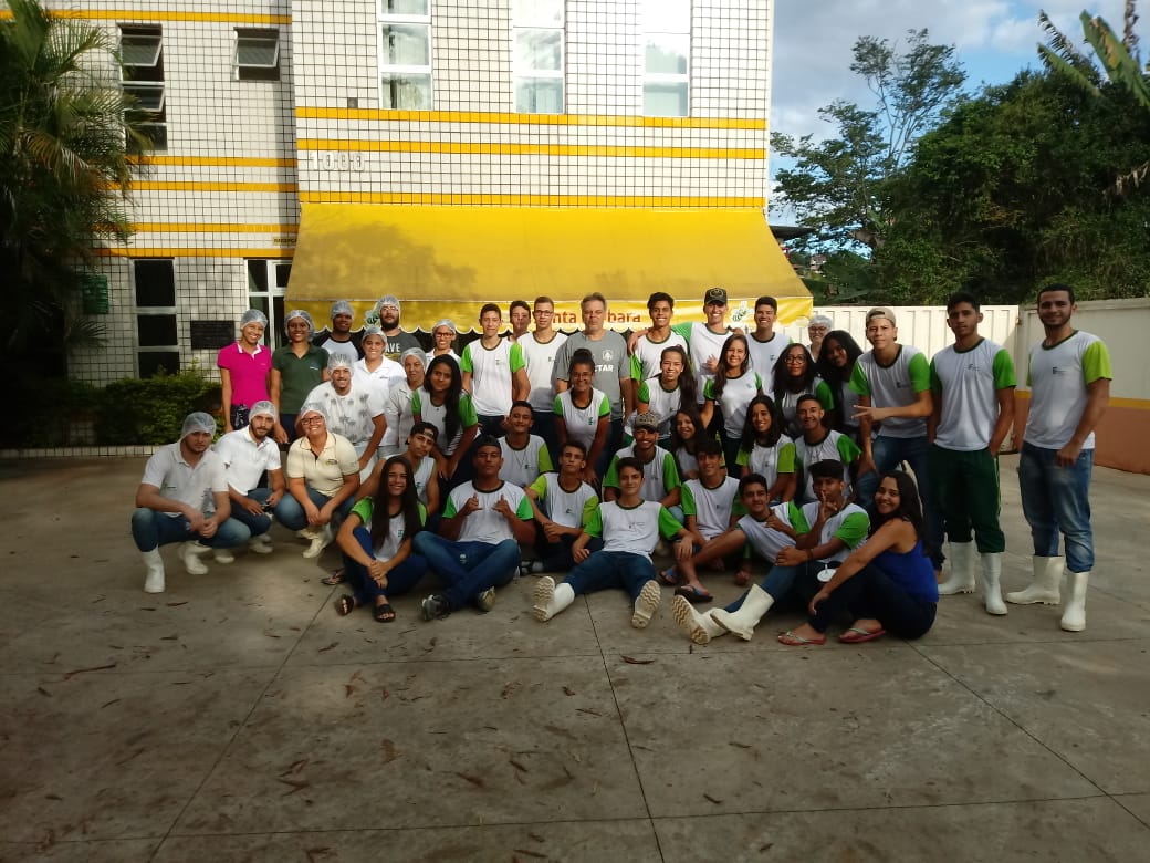 Visita ao Entreposto de Mel e Cera