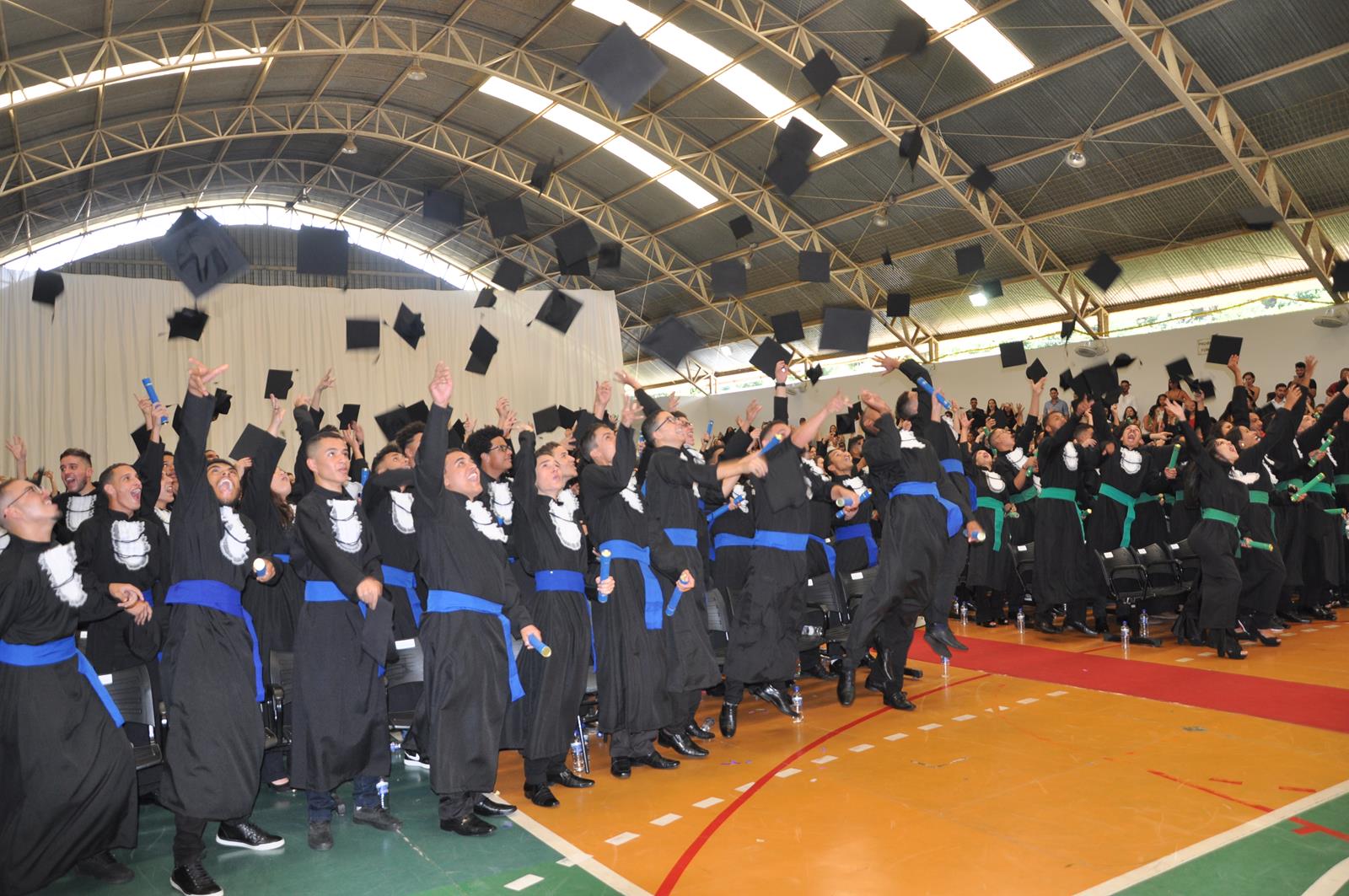Colação de Grau dos formandos dos Cursos Técnicos Integrados