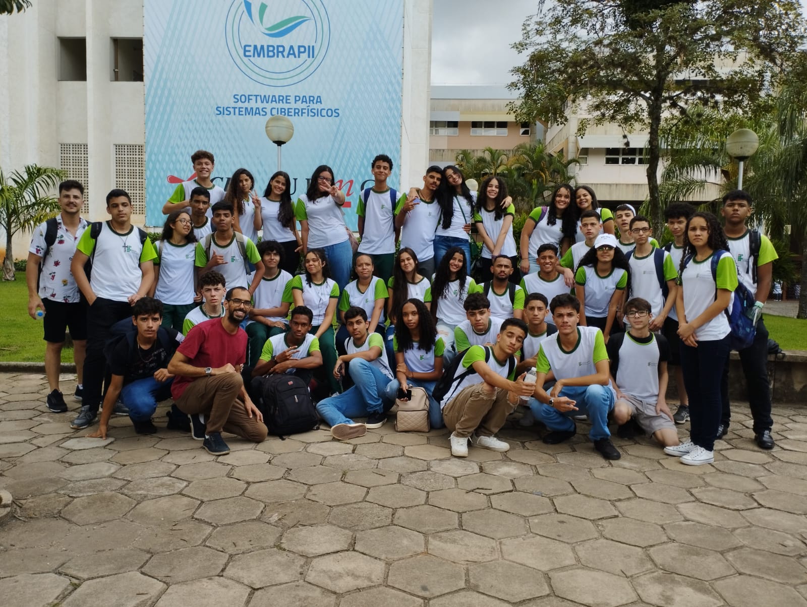 Visita 26.11.22 Prédio UFMG