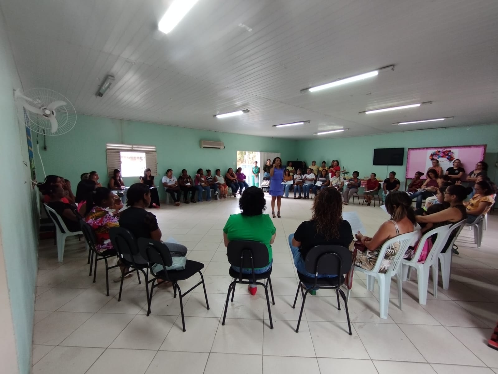cafe mulheres roda conversa 5