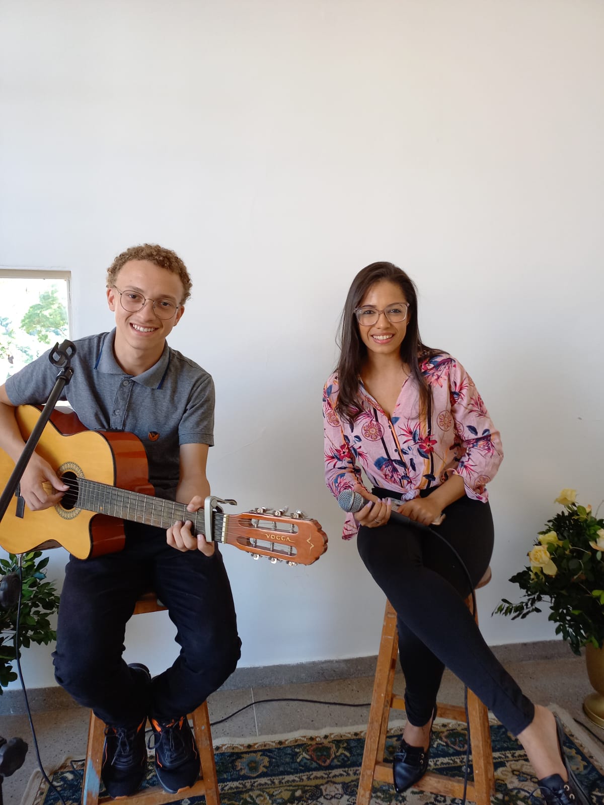 Músicos Aila e Riquelre